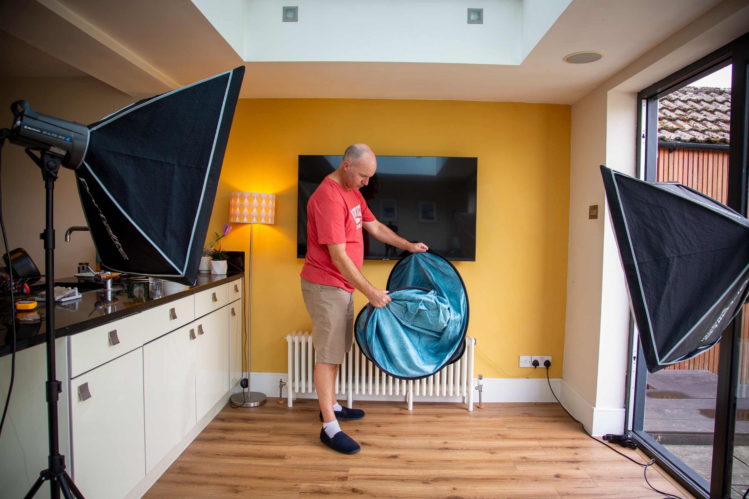 Kate Backdrops - two-sided collapsible backgrounds