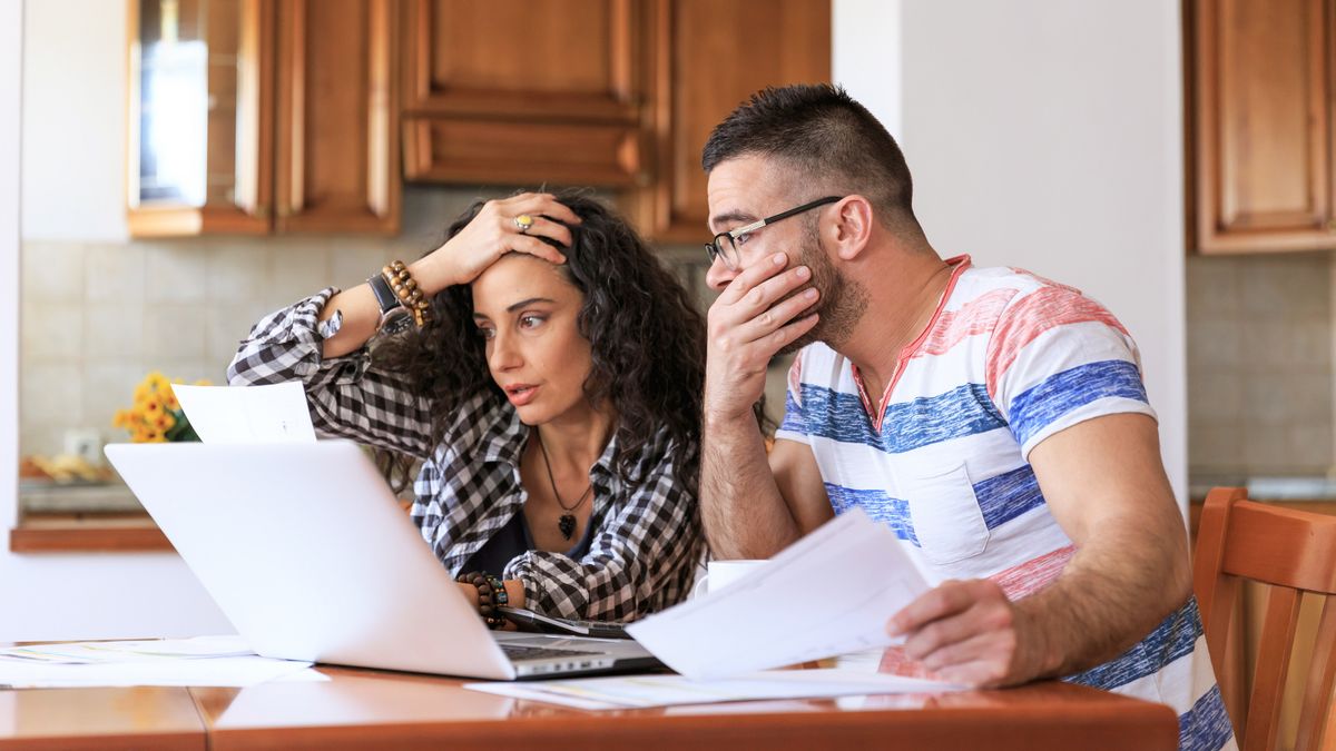 Avoid Surprises: Don’t Procrastinate on Your Taxes