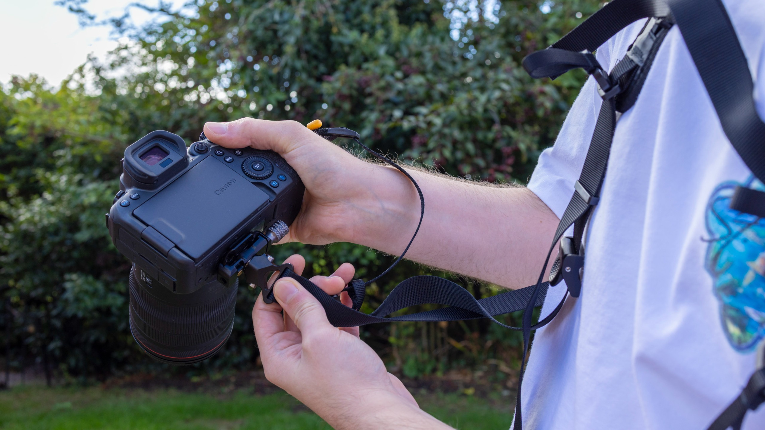 Vanguard Pro 2N1 Dual Camera Harness with Arca Swiss