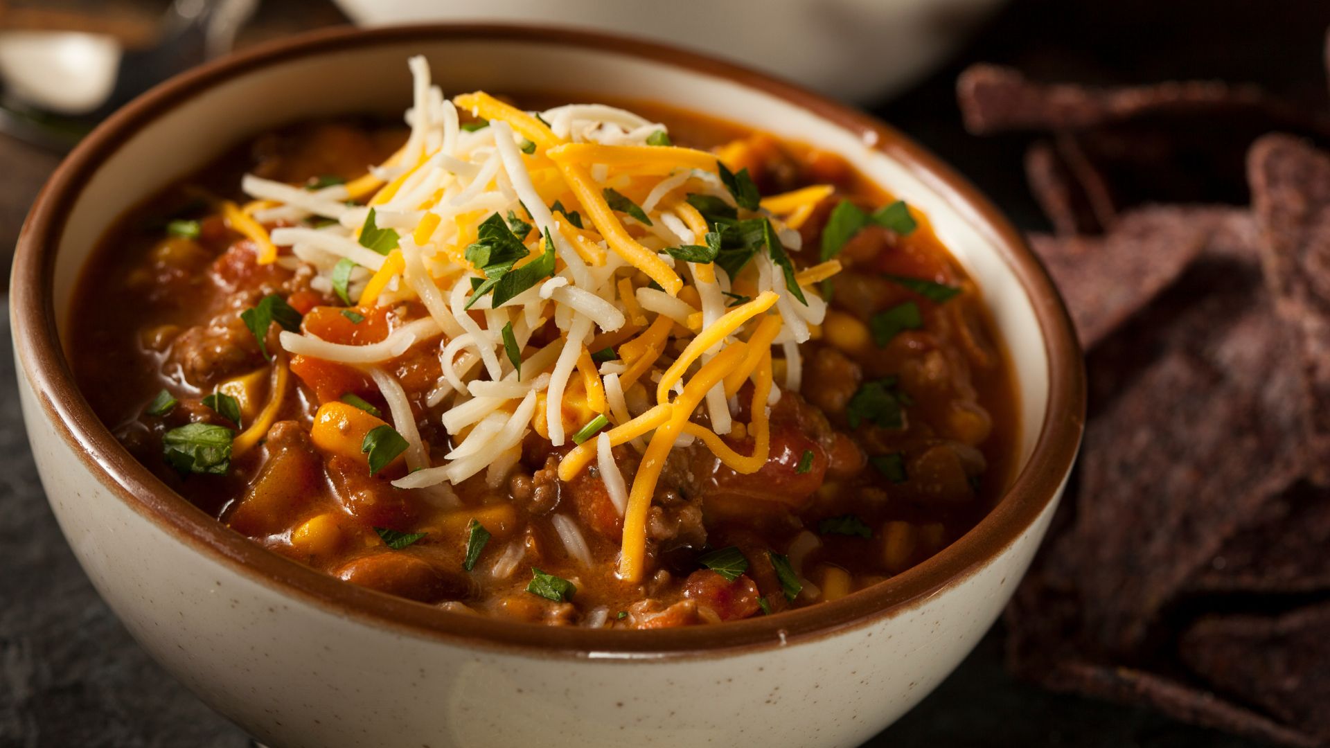 Chilli con carne in a casserole dish