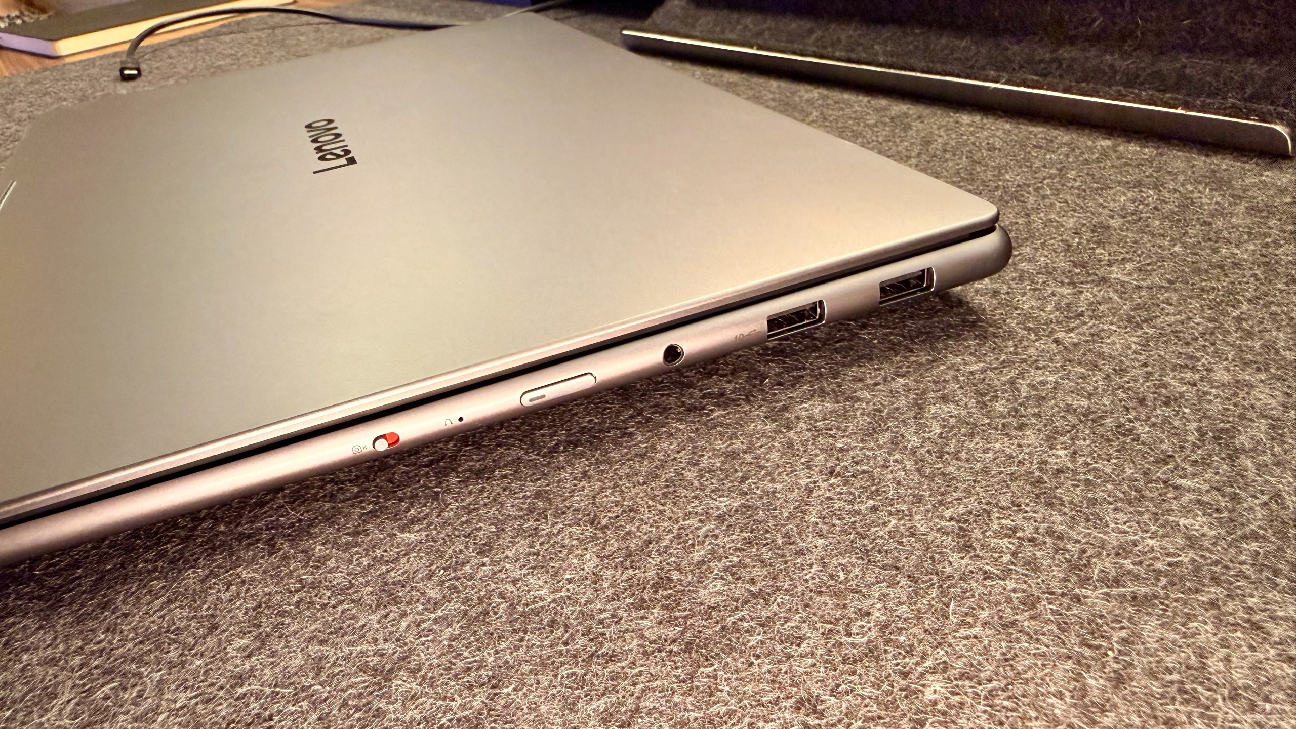 Lenovo | Yoga Pro 7