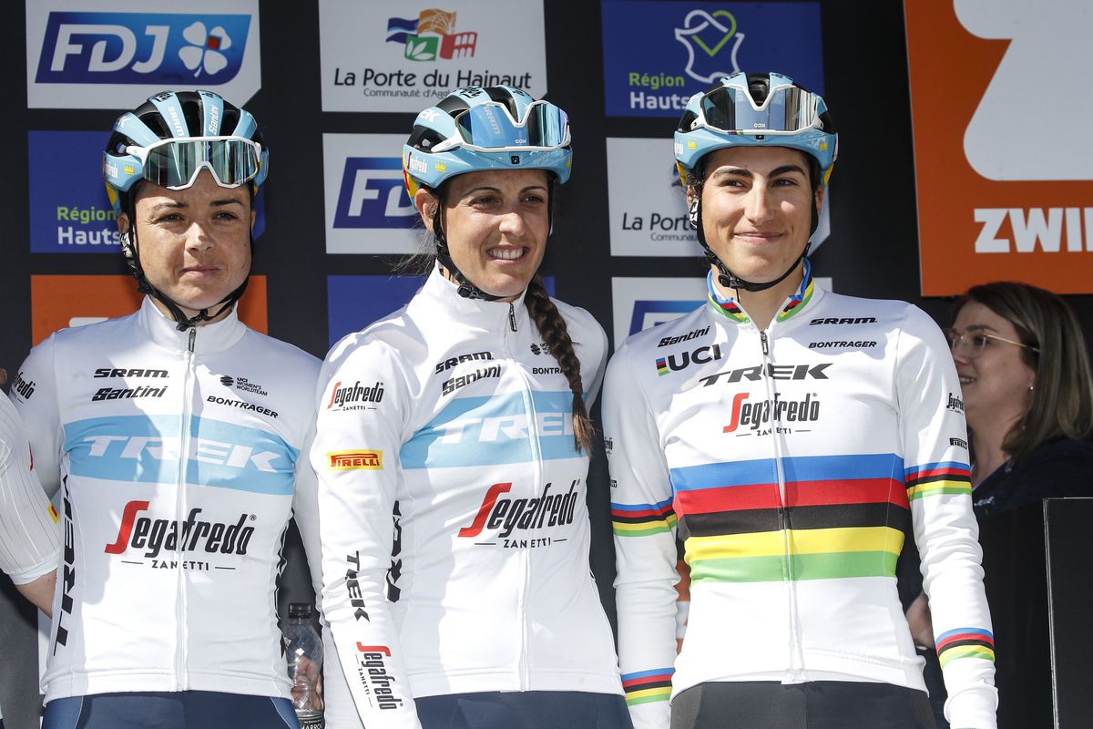 Paris-Roubaix Femmes 2022 - 2nd Edition - Denain - Roubaix 124,7 km - 16/04/2022 - Elisa Balsamo (ITA - Trek-Segafredo)- photo Rafa Gomez/SprintCyclingAgency&Acirc;&copy;2022