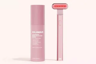 4-In-1 Red Light Therapy Wand & Activating Serum Kit