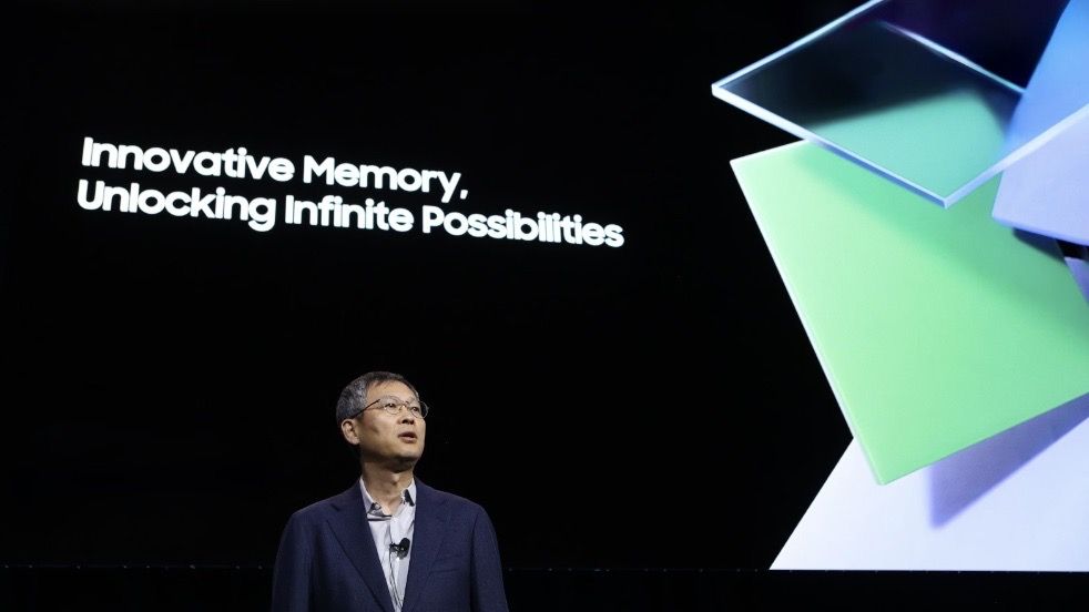 Samsung&#039;s Jung-Bae Lee speaking at Memory Tech Day 2023