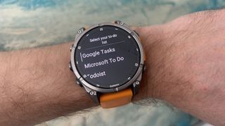 Garmin Fenix 8 ComingUp app