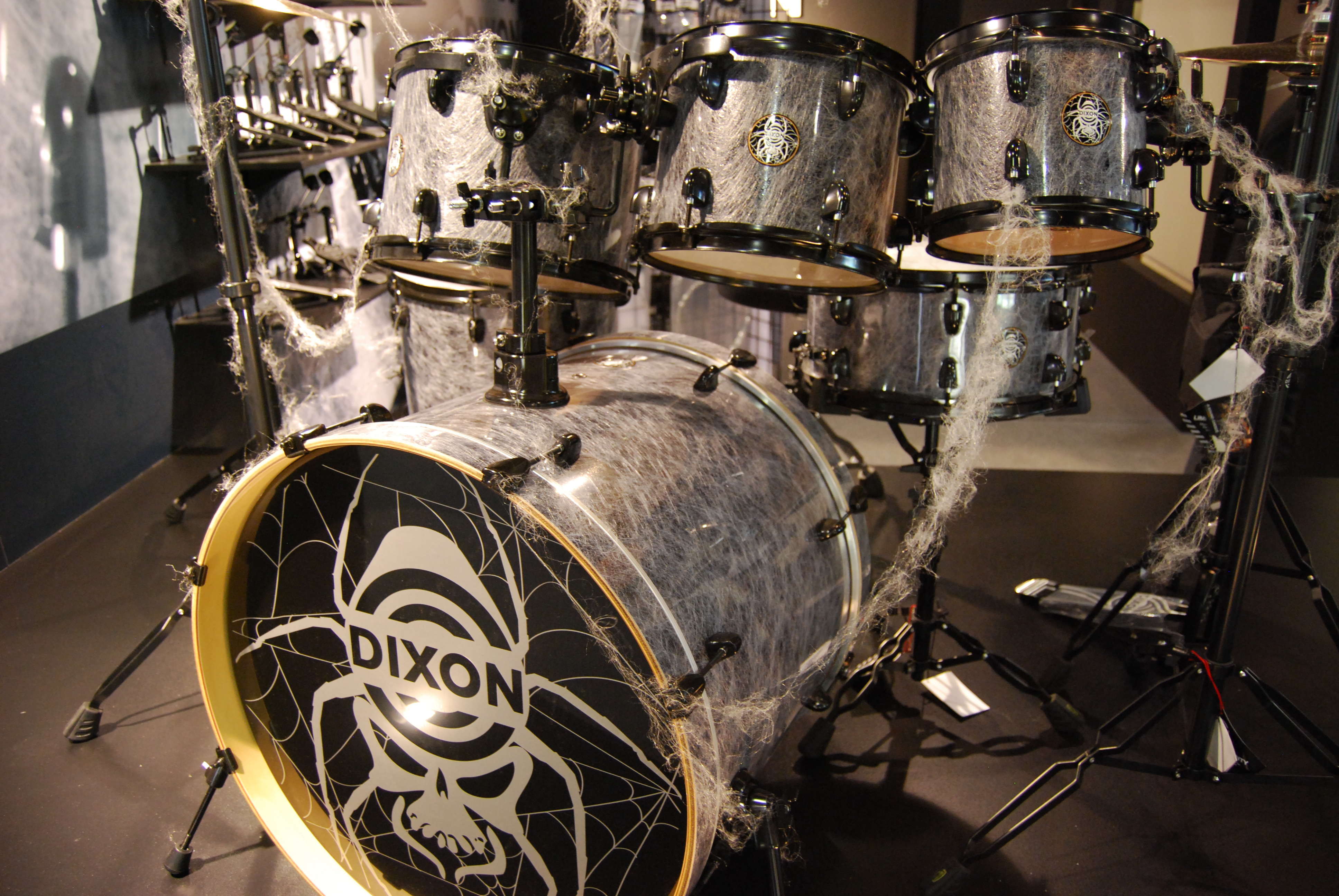 Dixon Black Widow kit