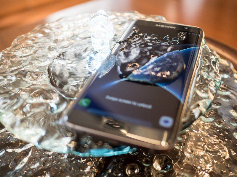 Samsung Galaxy S7 waterproof