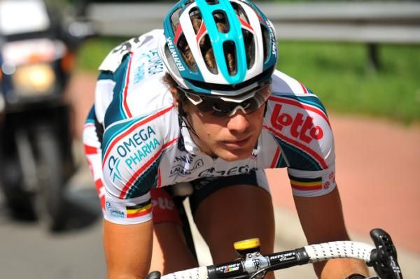Jurgen Roelandts (Omega Pharma Lotto) assumes an aero position