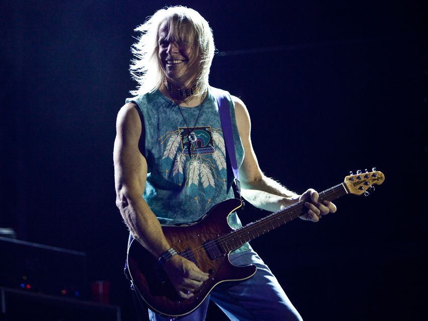What strings do you use, Steve Morse? | MusicRadar