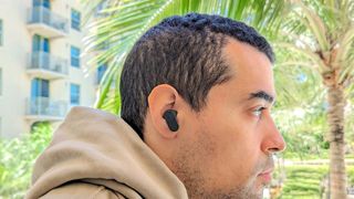 OnePlus Nord Buds 2 worn by reviewer Alex Bracetti