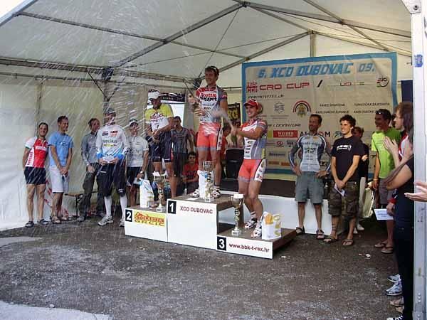 The elite men's podium (l-r): Giuseppe Lamastra (Hard Rock FRW) Kristian Hynek (Scott &amp; Hagget MTB Team) Jiri Hudecek (Scott &amp; Hagget MTB Team).