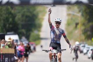 Keegan Swenson wins Leadville 100 