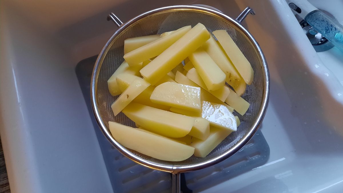 The only way to make French fries is in an air fryer TechRadar