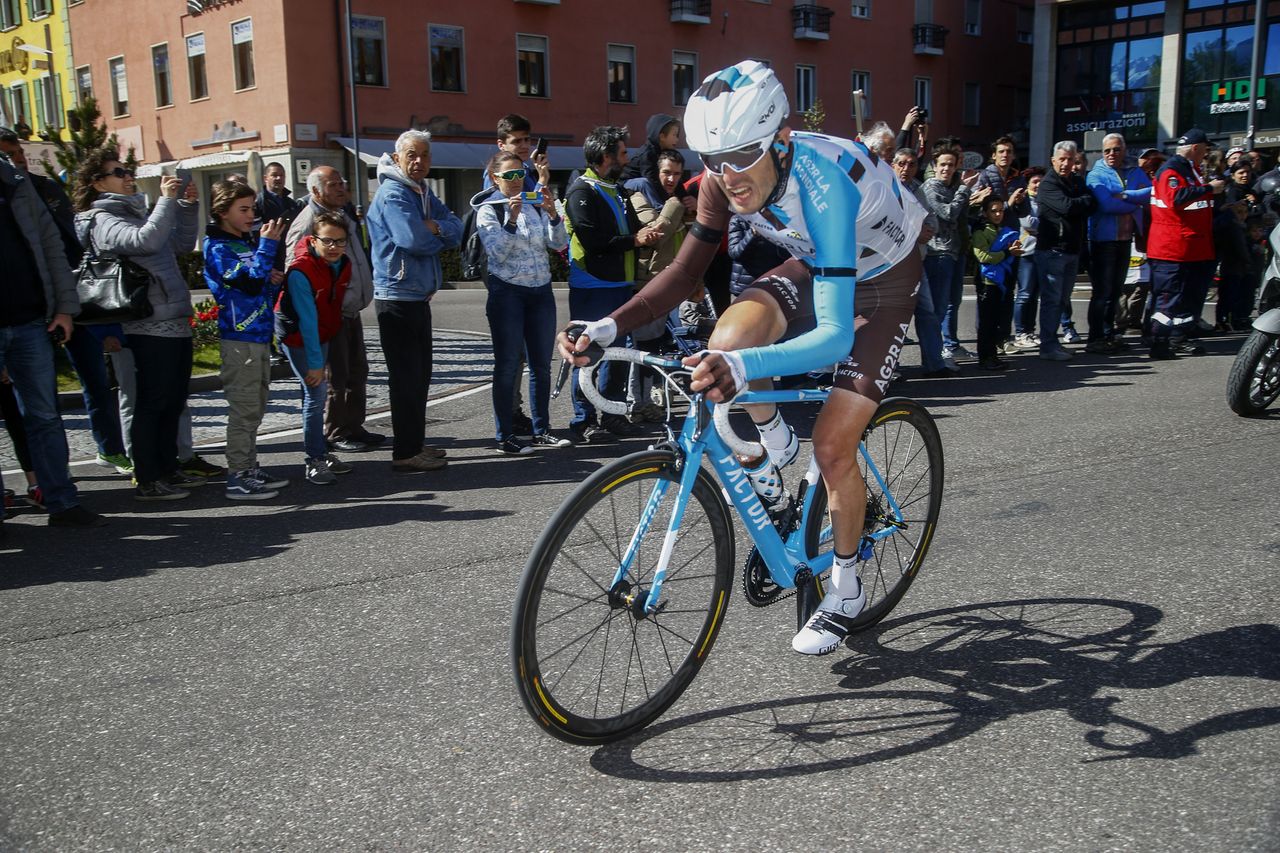 Hubert Dupont (AG2R La Mondiale) on the attack