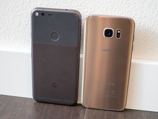 Pixel XL and Galaxy S7 edge