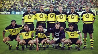 MUNICH, GERMANY - MAY 28: The Borussia Dortmund team including Paul Lambert (front row centre) pose for a team group picture before the UEFA Champions League final between Borussia Dortmund and Juventus at the Olympic Stadium on May 28, 1997 in Munich, Germany. (Photo by Shaun Botterill/Allsport/Getty Images)