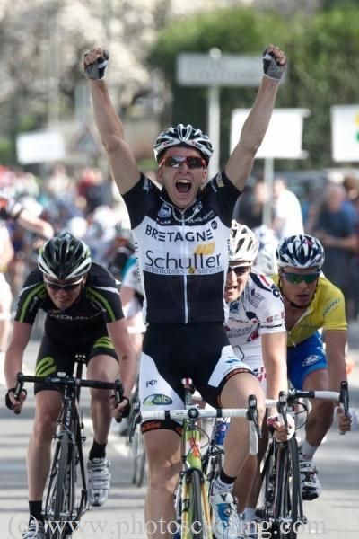Laurent Pichon (Bretagne - Schuller) was quickest in the sprint.
