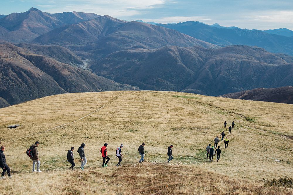 The team hikes on Monte Tamaro