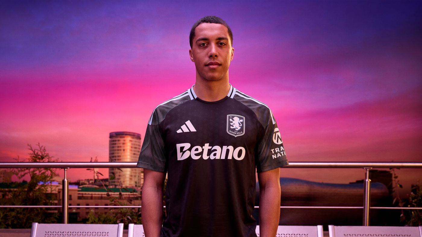 Adidas Aston Villa away kit 2025/26