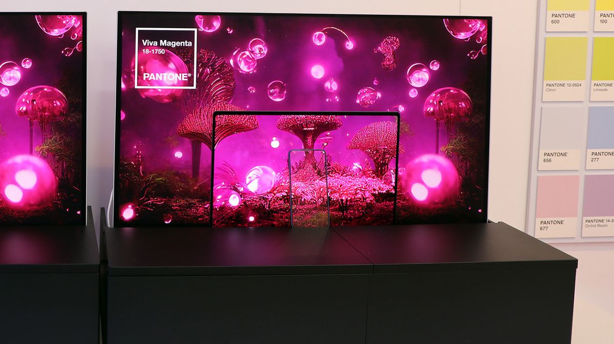 Samsung showcases 500 Hz OLED monitor and foldable gaming handheld at MWC 2025