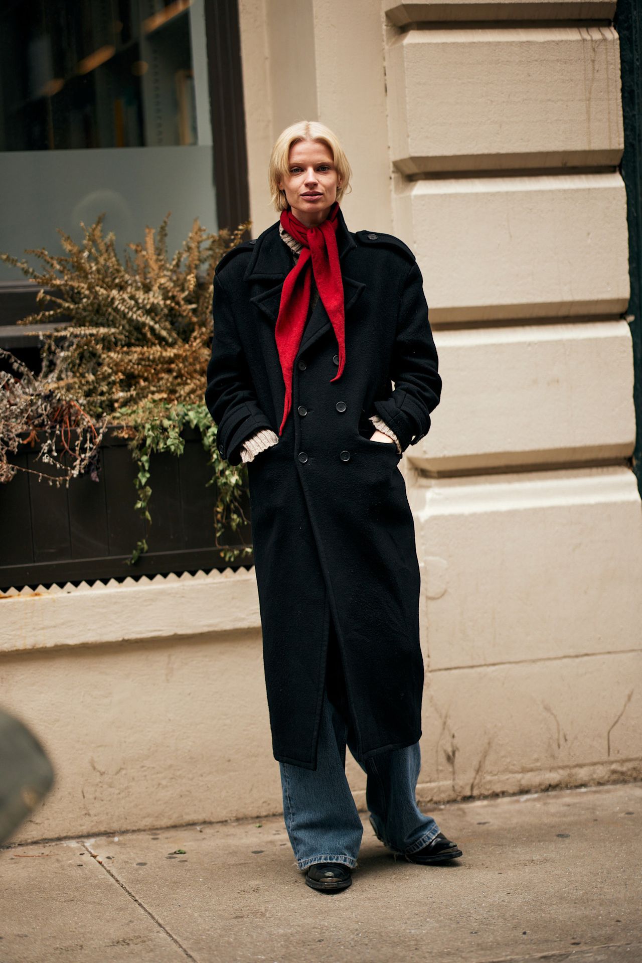 women in new york city wearing winter 2025 2026 fashion trends