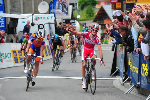 Daniel Moreno (Katusha) wins stage 7 of the Dauphine
