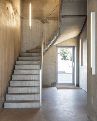 Concrete stairs at Dortheavej residence