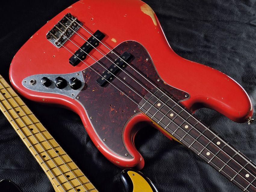 fender bass road worn