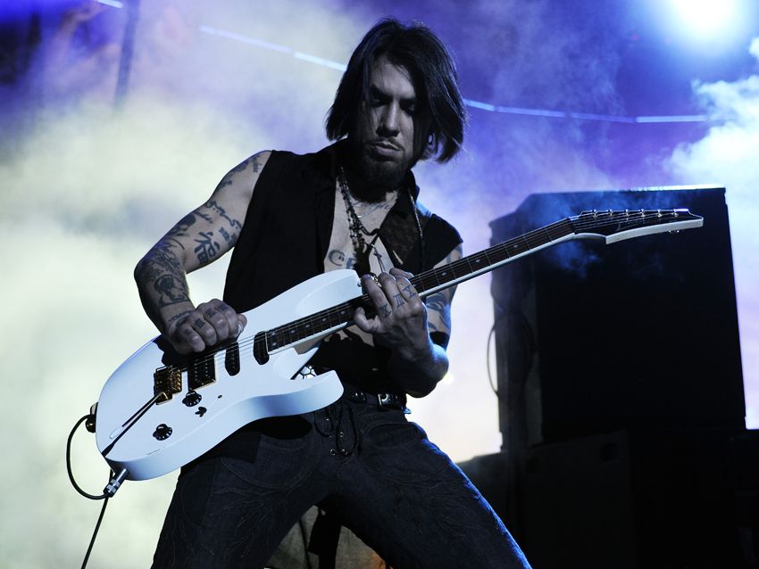 INTERVIEW: Jane's Addiction's Dave Navarro on new album, Duff, Dave ...