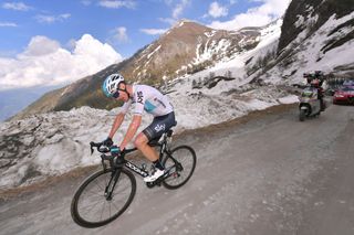 Chris Froome (Team Sky) on the attack