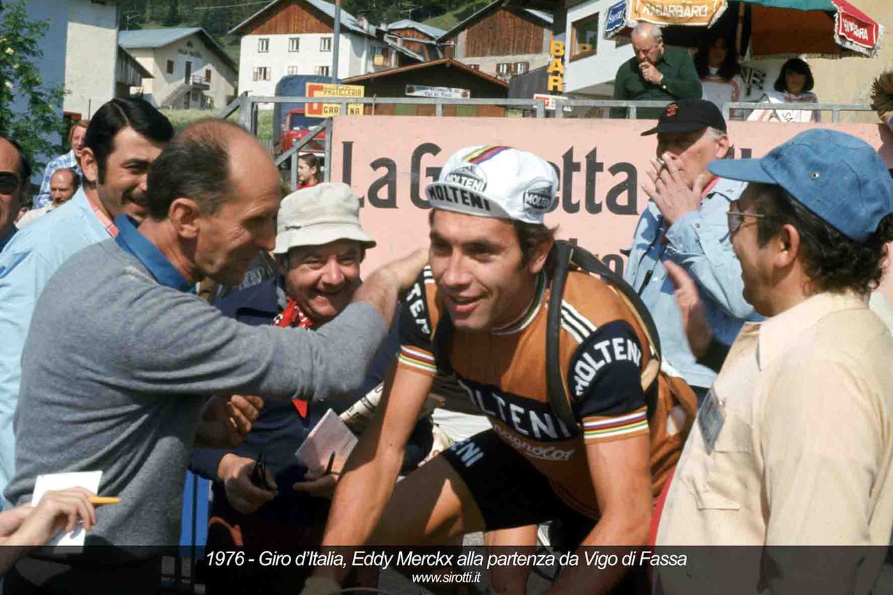 Eddy Merckx is cheered by the tifosi at a stage start of the 1976 Giro d'Italia