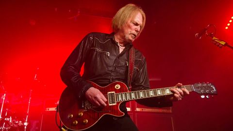 Scott Gorham: “I’m Not This Real Technical Guy – I Never Had A Lesson ...