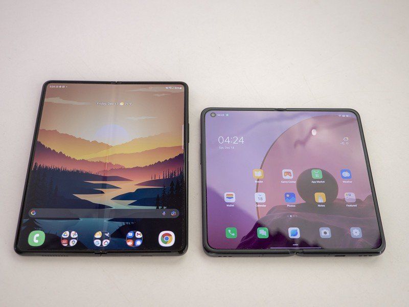Oppo Find N Vs Galaxy Z Fold 3 Crease Straight