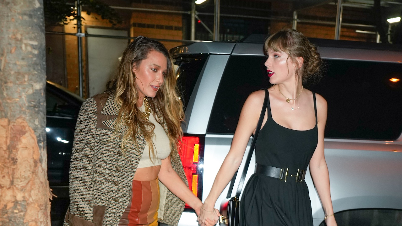 Taylor Swift and Blake Lively walking in NYC holding hands in 2023