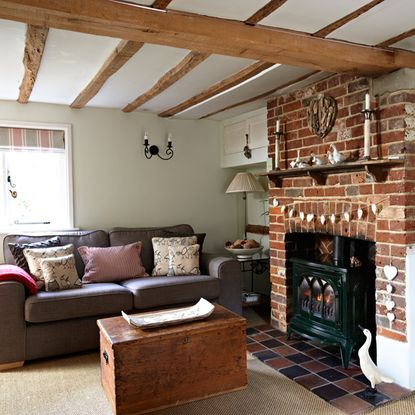 Take a look inside this charming chocolate box cottage in Hertfordshire ...