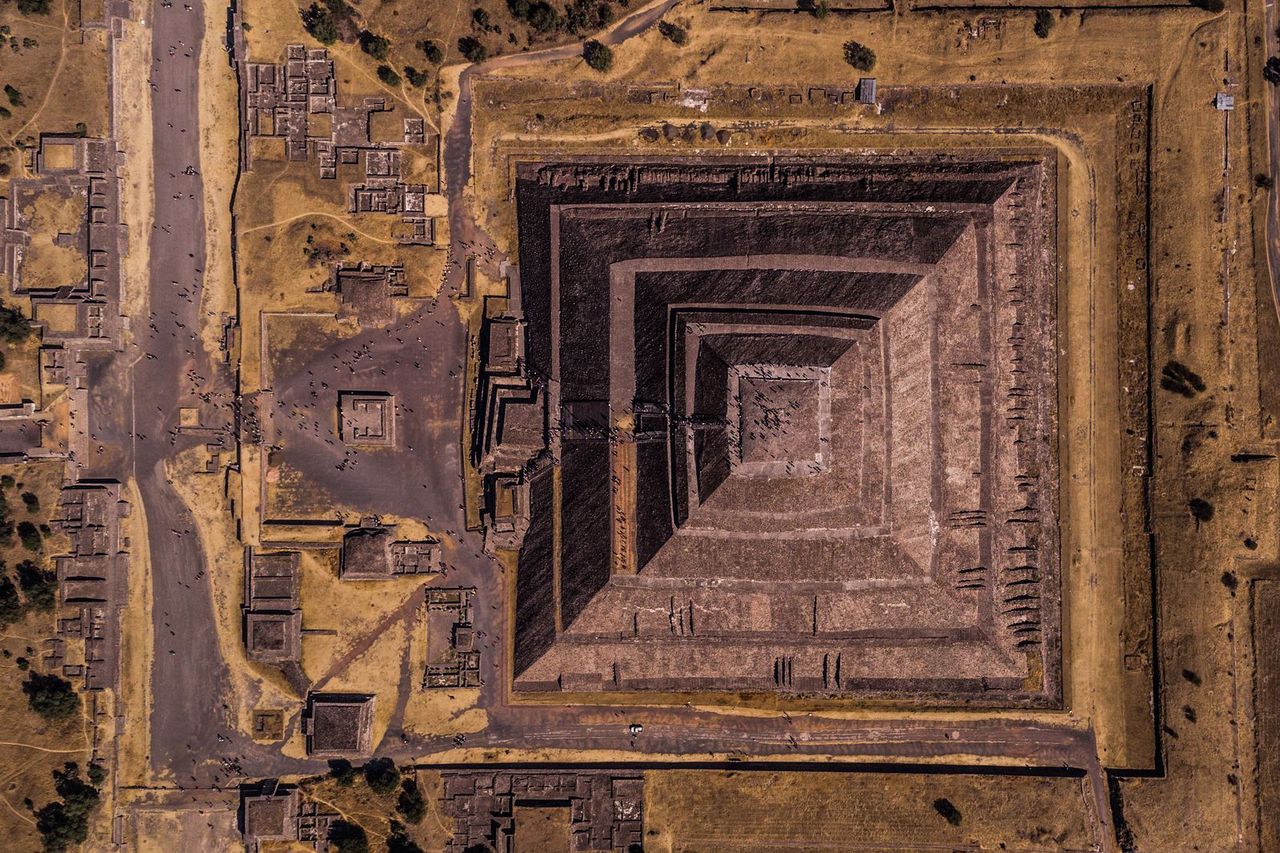 Second place winner, Cities: Enrico Pescantini / National Geographic Travel Photographer of the Year Contest