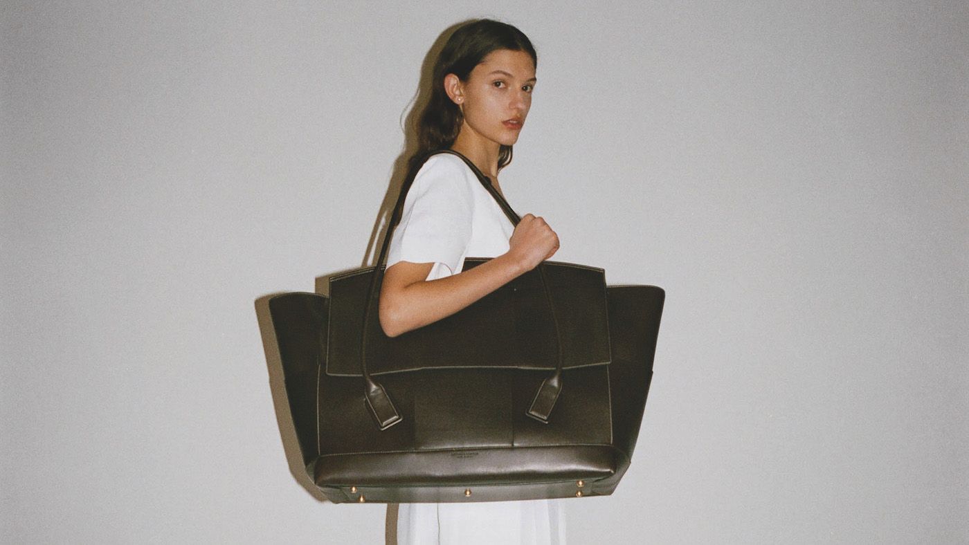 ■高級感■ BOTTEGA VENETA ショルダーバッグ　ダニエルリー Bottega Veneta | Gemelli Messenger Bag – Kirna Zabête