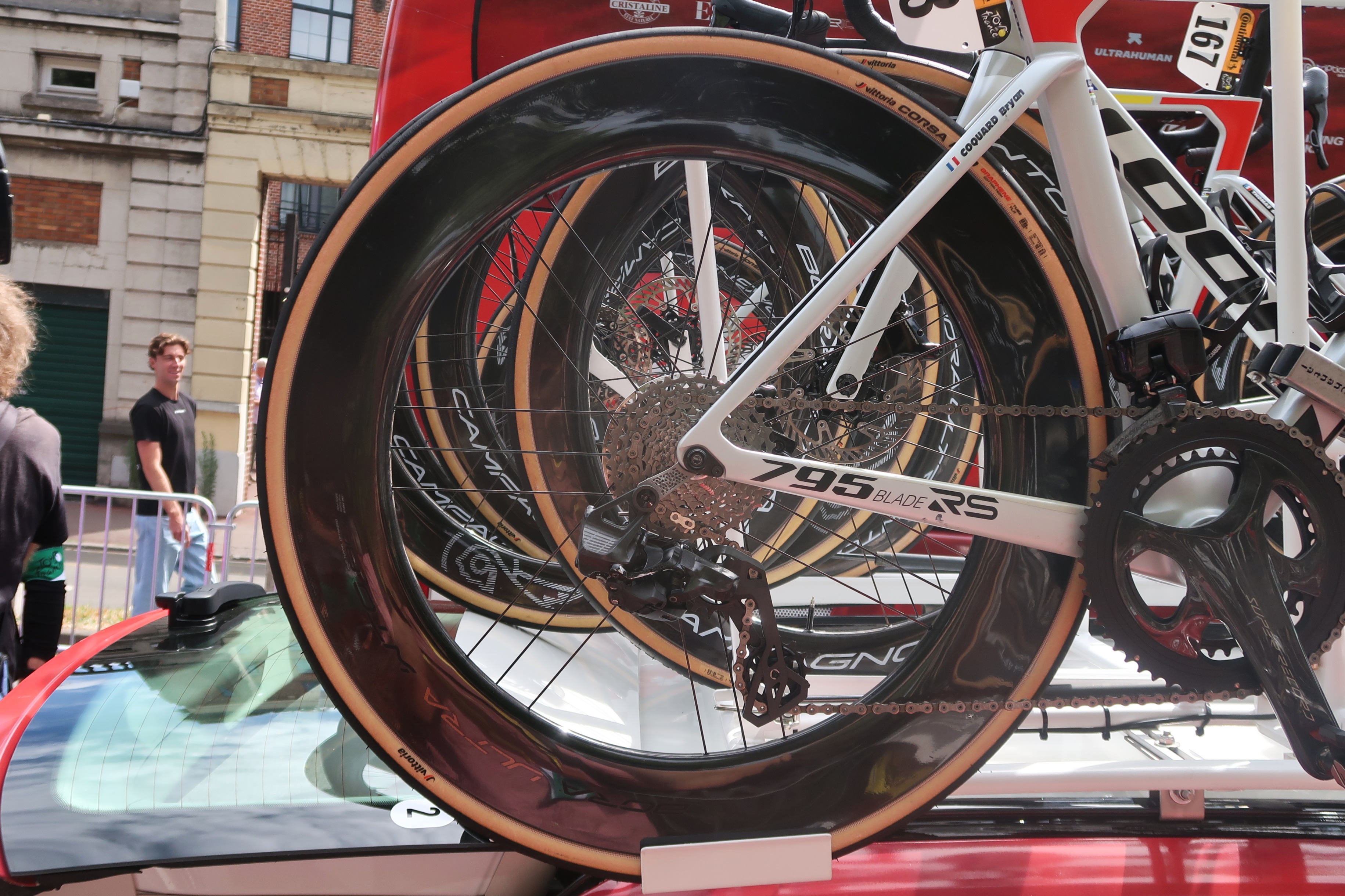Bryan Coquard's 80mm rear wheel