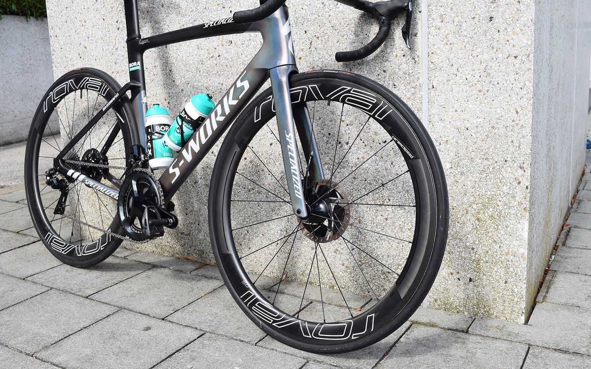 Sagan's Venge runs 160mm disc rotors on the front and 140mm on the rear