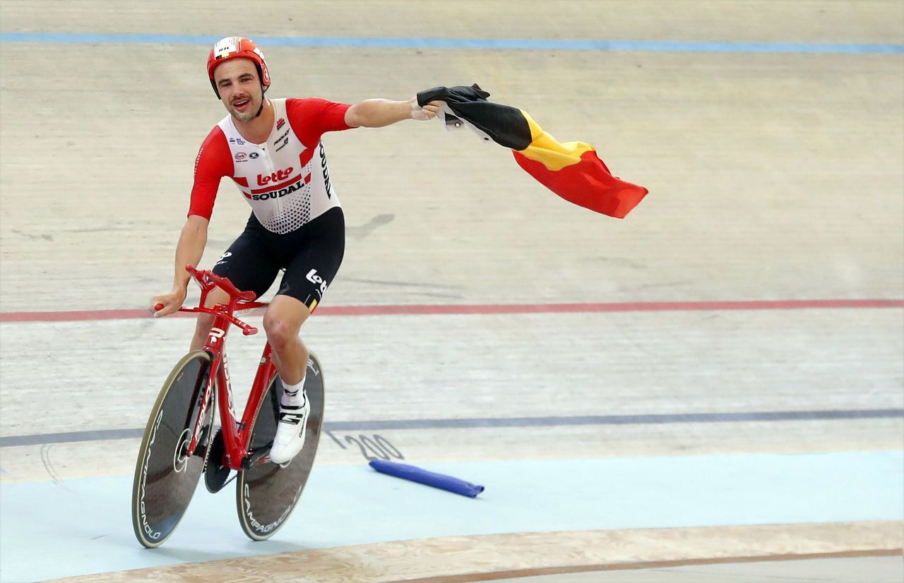 He's done it! A thrilled Victor Campenaerts (Lotto Soudal) celebrates having set a new Hour Record in April, 2019