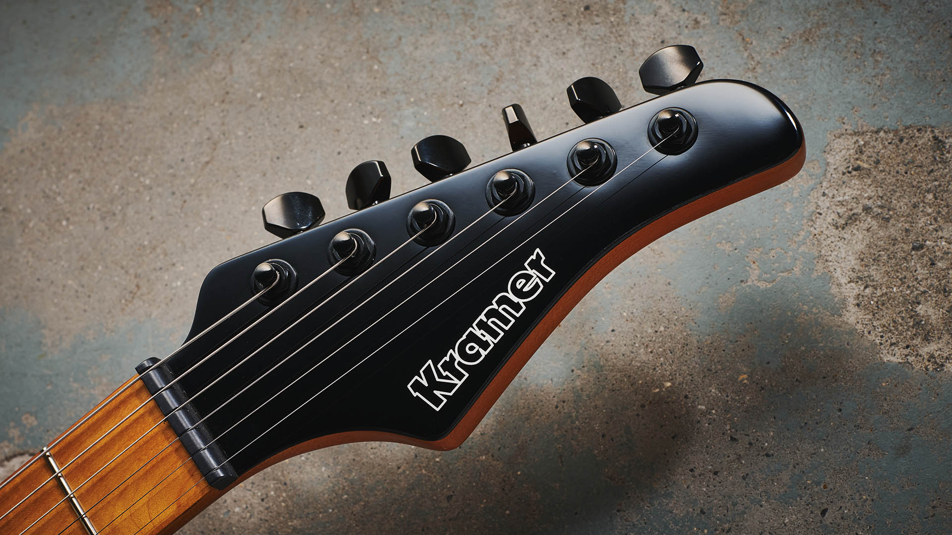 Kramer Volante HSGT Triburst: the all-new high-performance S-style from the GIbson-owned shred brand is a grown-up looking S-style.