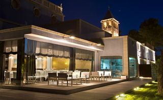 Hotel Ferrero, Valencia night, exterior