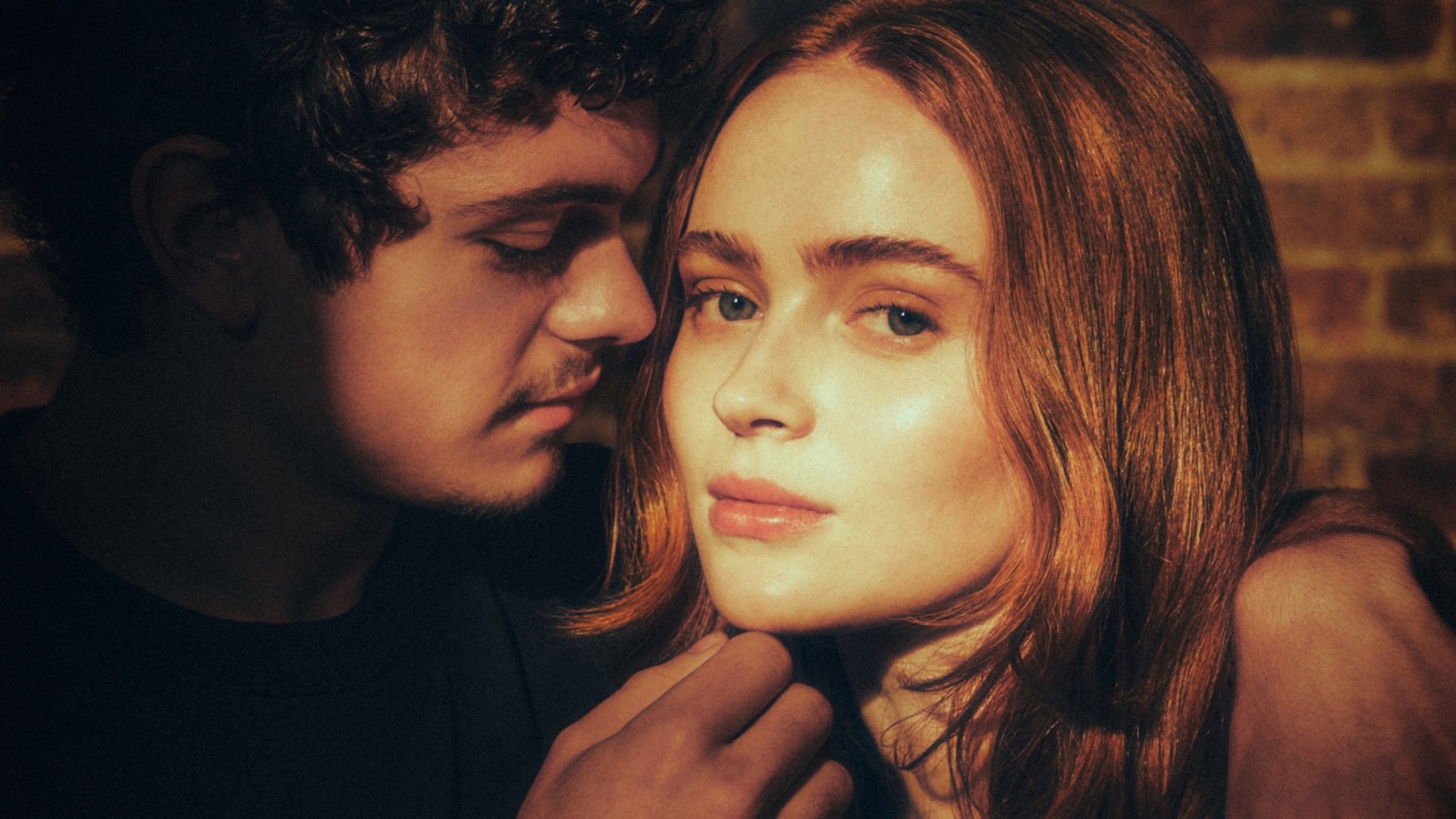 Sadie Sink and Noah Jupe