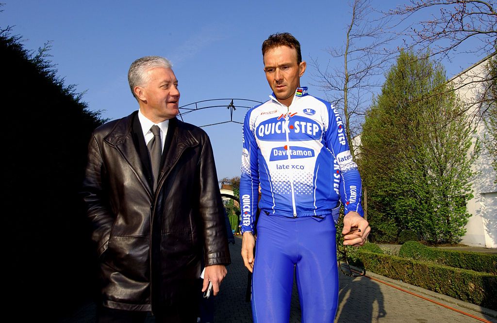 CYCLING : TRAINING QSD / PARIS - ROUBAIX
LEFEVERE Patrick ( BEL ) MANAGER / MUSEEUW Johan ( BEL )
PARIJS / ENTRAINEMENT / TEAM EQUIPE PLOEG QUICK-STEP DAVITAMON