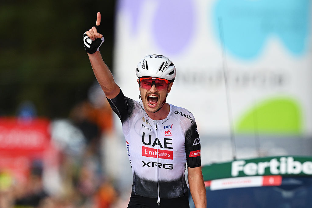 PAL, ANDORRA - AUGUST 28: Jay Vine of Australia and UAE Team Emirates - XRG celebrates at finish line as stage winner during the La Vuelta - 80th Tour of Spain 2025, Stage 6 a 170.3km stage from Olot to Pal - Andorra 1900m / #UCIWT / on August 28, 2025 in Pal, Andorra. (Photo by Dario Belingheri/Getty Images)