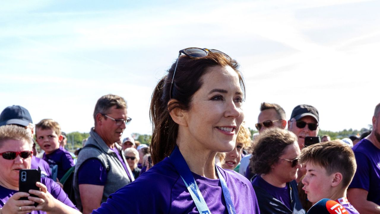 Princess Mary of Denmark wears stylish $160 running shoes for Royal Race 