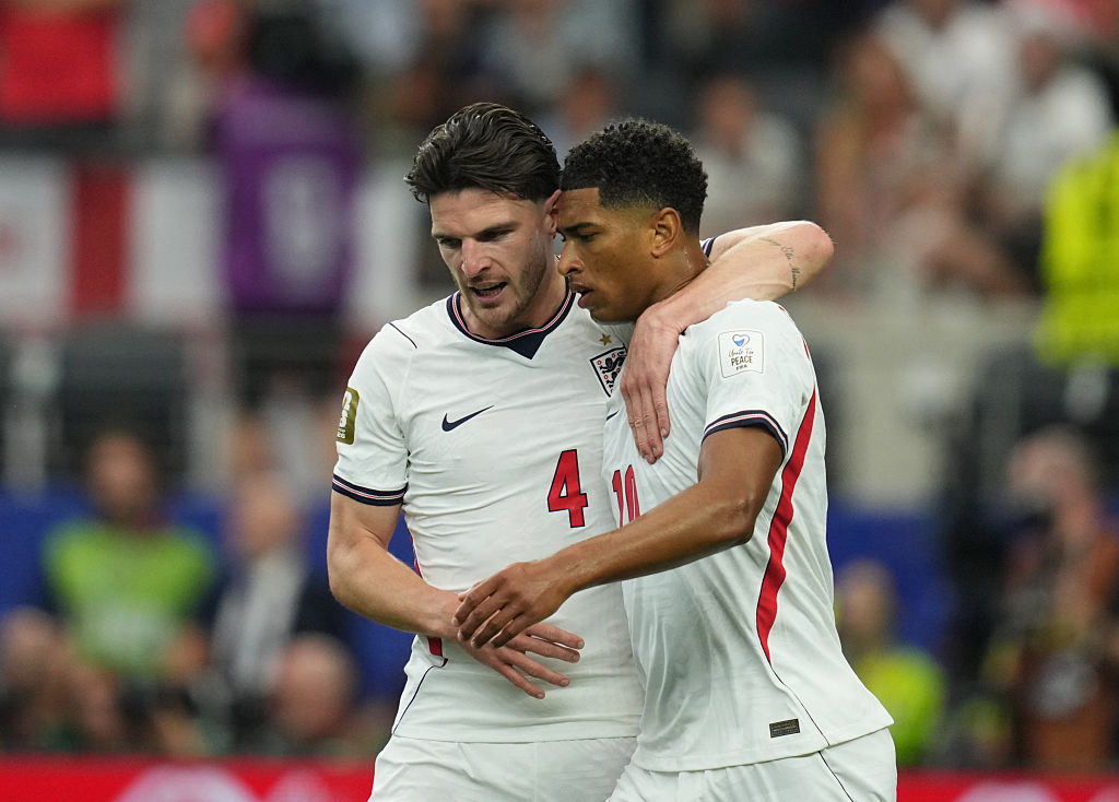 Declan Rice and Jude Bellingham embrace at the 2026 World Cup