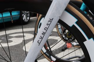 Mark Cavendish's front fork, which says CVNDSH