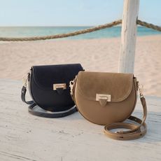 2 aspinal bags