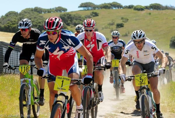 Brian Lopes (Oakley) wasted no time in joining the leaders at the front of the race